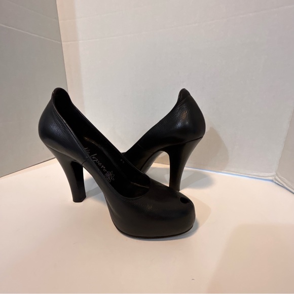 Nanette Lepore Peep Toe Pump Black 8.5 - Picture 3 of 13